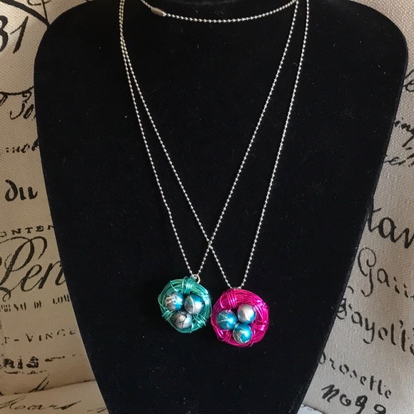 Handmade BIRDS NEST pendant necklaces - Picture 2 of 3